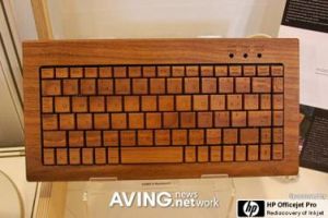 marubeni-infotec-wood-made-keyboard
