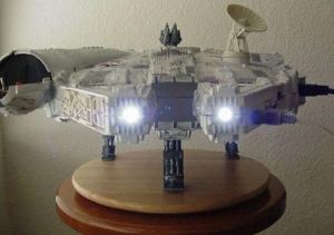 millenium-falcon-computer-mod8
