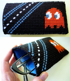 blinky_eyeglass_case