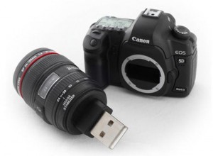 canon 5d markii flash drive 300x220 Canon 5D Mark II Flash Drive