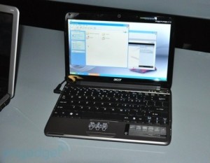 acer aspire one 11 6 300x233 Acer Aspire One 11.6 Netbook
