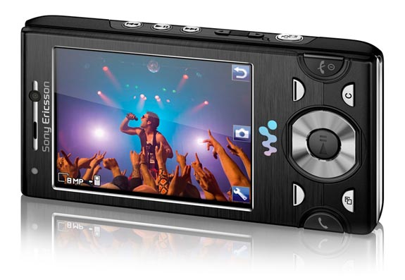 Sony Ericsson W995a