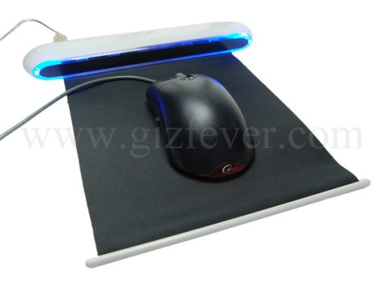 Illuminated Auto-Scroll Mouse Pad with USB Ports