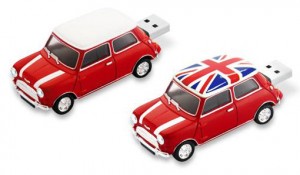 usb mini cooper 300x175 Mini Cooper 4GB Flash Drive