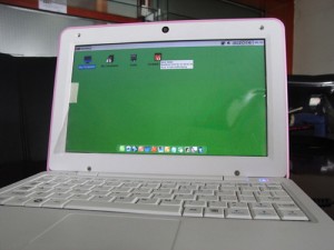 CZC C9 Netbook 300x225 CZC C9 Netbook   New Worlds Thinnest