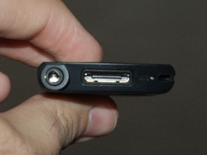 Sony-E-Series-Walkman-bottom Sony E Series Walkman bottom 300x225 Sony E Series Walkman Review