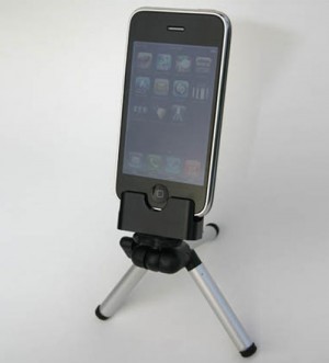 blur tripod 300x331 Blur iPhone Tripod