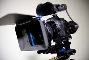 canon eos7d test rig 300x202 Canon EOS 7D HD Video Test