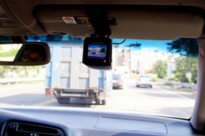 Car Cam Voyager 300x199 Car Cam Voyager Records as you Drive