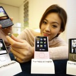 Samsung YP-R0 Portable Multimedia Player Announced