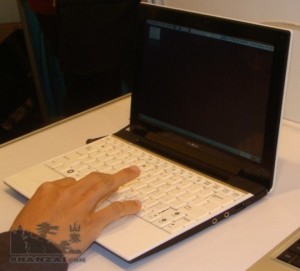 pegatron smartbook 300x271 Pegatron Smartbook Captured Again