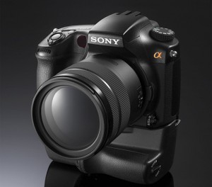 sony alpha a77 300x264 Sony Could Launch 24 Megapixel Translucent Mirror Camera Next Year